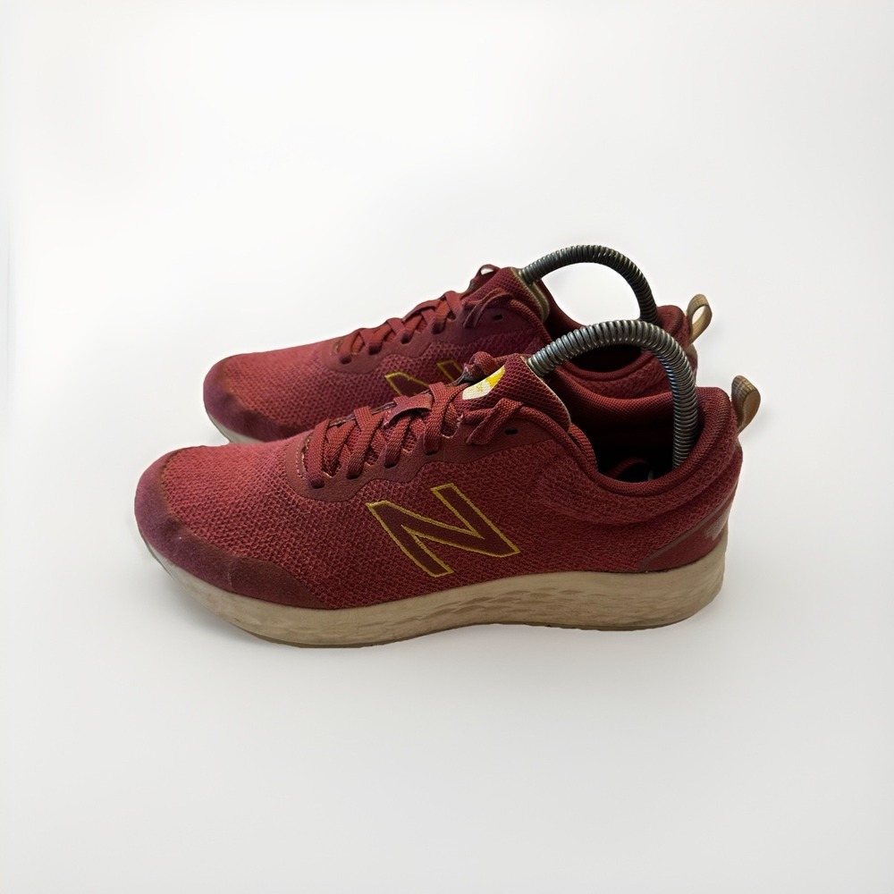New Balance Men's Size 8 Red Fresh Foam Arishi Running Sneakers